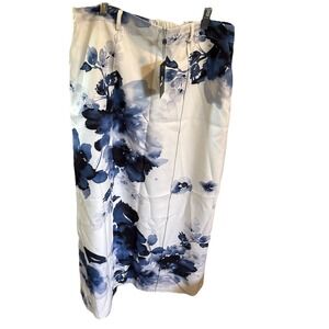 Stylewe Skirt Size 2XL Floral Blue White‎ Belt Loops Stretch Back Waist